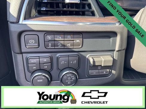 New 2026 Chevrolet Suburban Premier w/ Sun And Tow Package image 26