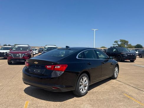 Used 2025 Chevrolet Malibu LT FWD image 19