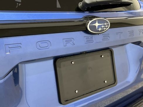 New 2025 Subaru Forester Limited image 9