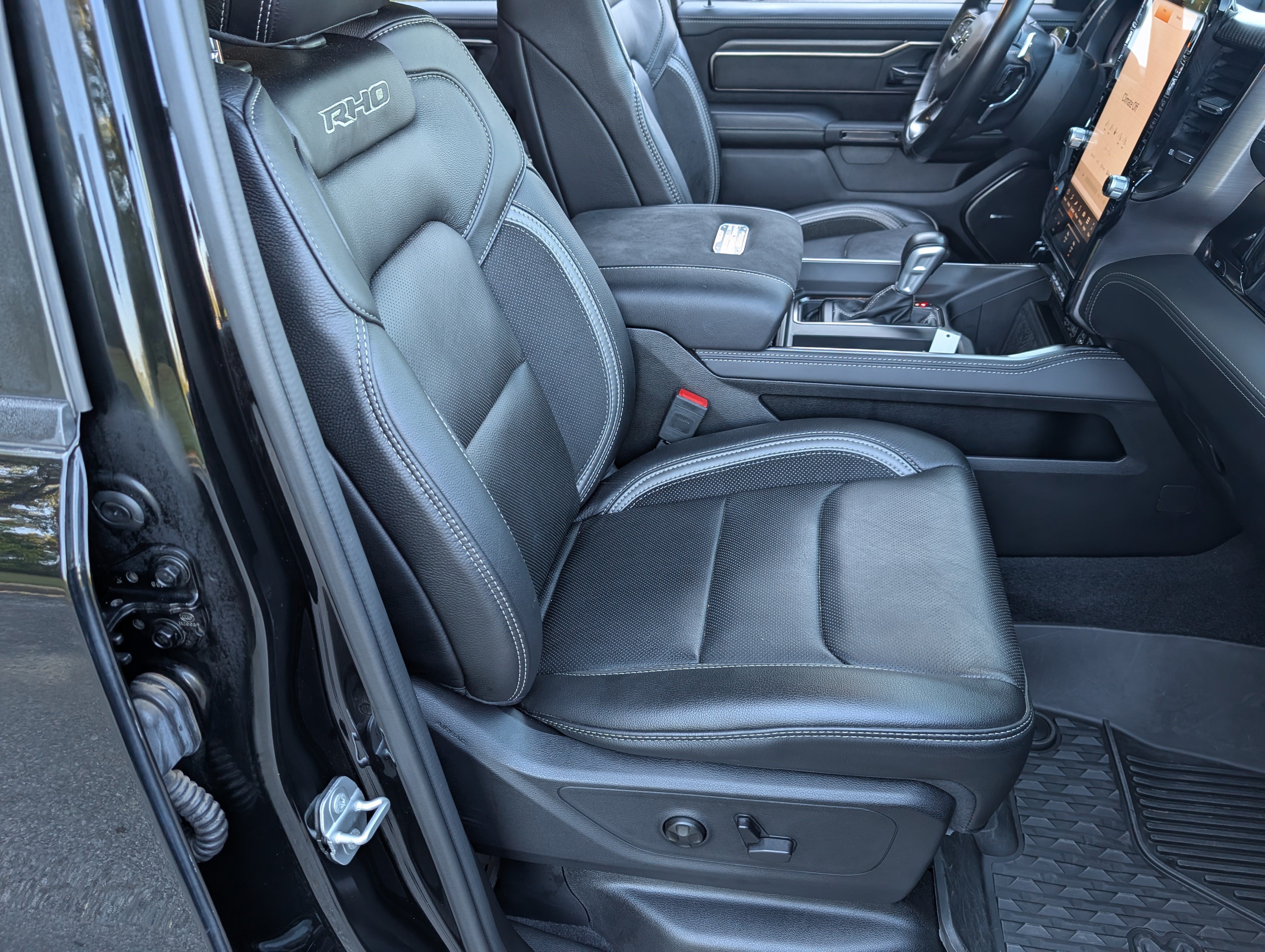 Used 2025 RAM 1500 RHO w/ RHO Level 1 Equipment Group AWD/4WD image 20