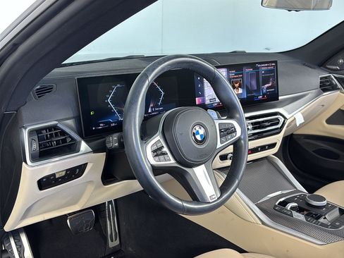 Certified 2024 BMW 430i Convertible w/ M Sport Package RWD image 4