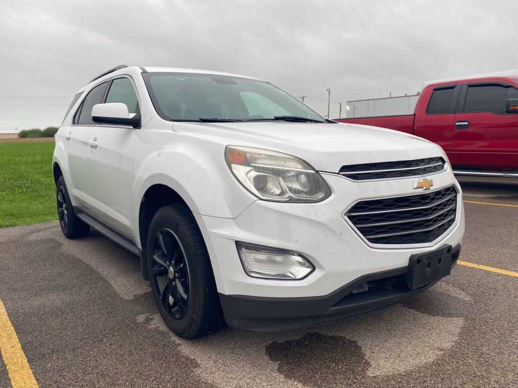 Used 2017 Chevrolet Equinox LT w/ True North Edition AWD/4WD image 3