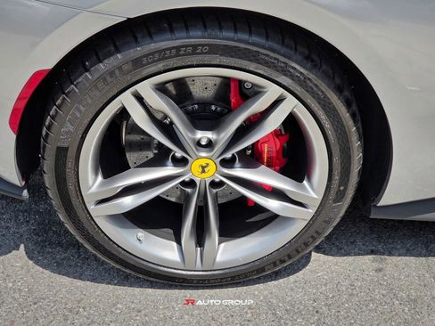 Used 2024 Ferrari 296 GTS RWD image 9