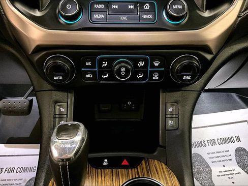 Used 2019 GMC Acadia Denali AWD/4WD image 15