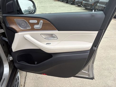 Used 2022 Mercedes-Benz GLE 350 4MATIC image 20