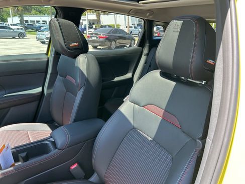 New 2026 Nissan Kicks SR w/ SR Premium Package FWD image 20