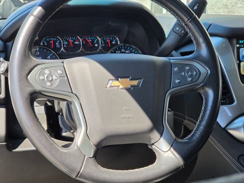 Used 2019 Chevrolet Tahoe LT w/ RST Edition AWD/4WD image 12