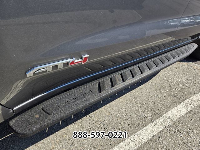 Used 2021 GMC Sierra 1500 AT4 w/ AT4 Premium Package AWD/4WD image 3