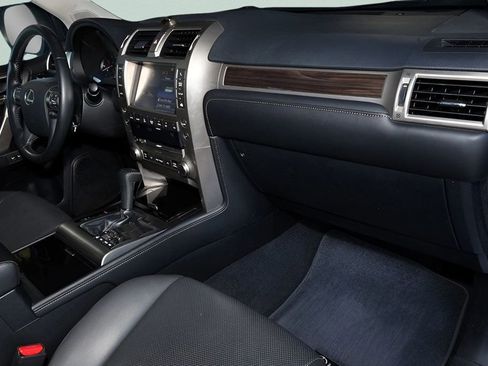 Used 2016 Lexus GX 460 w/ Navigation Package AWD/4WD image 26