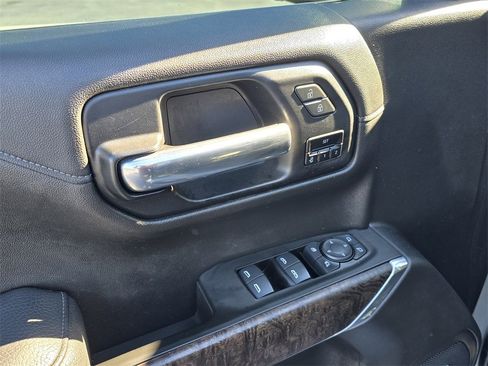 Certified 2020 GMC Sierra 1500 Denali w/ Denali Premium Package image 12