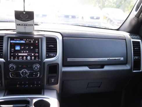 Used 2017 RAM 1500 Limited AWD/4WD image 25