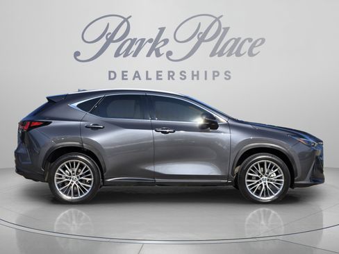 Used 2025 Lexus NX 350 AWD w/ Accessory Package (2T) image 6