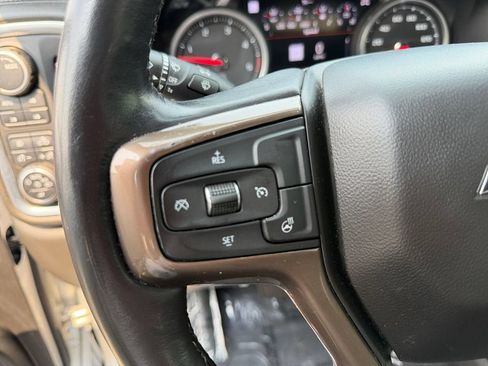 Used 2022 Chevrolet Silverado 3500 High Country AWD/4WD image 23