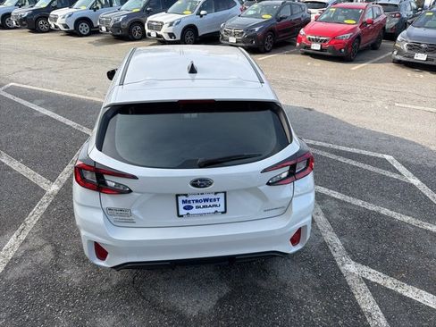 Used 2024 Subaru Impreza 2.0i image 8