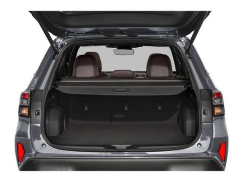 Certified 2025 Subaru Forester Touring AWD/4WD image 13