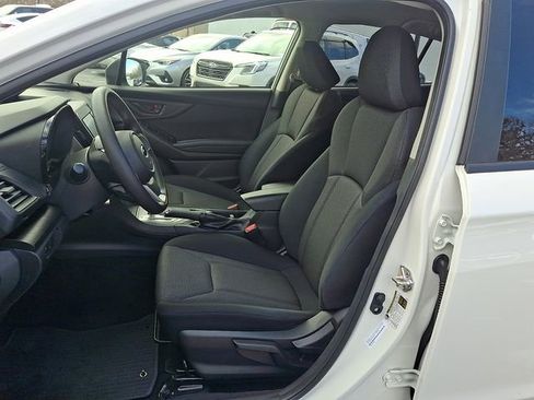 Used 2023 Subaru Crosstrek 2.0i image 13