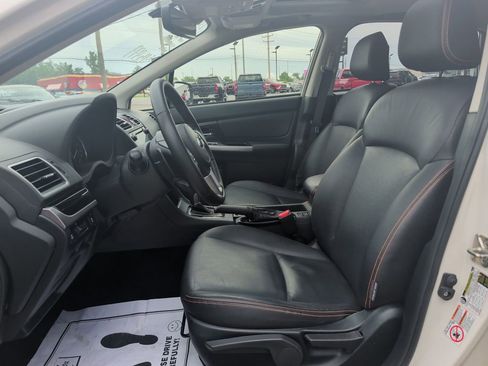 Used 2017 Subaru Crosstrek 2.0i Limited AWD/4WD image 8