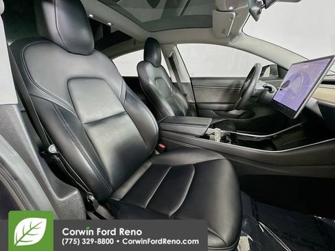Used 2020 Tesla Model 3 Performance image 26