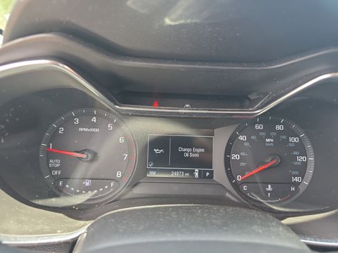 Used 2023 Chevrolet TrailBlazer LT FWD image 17