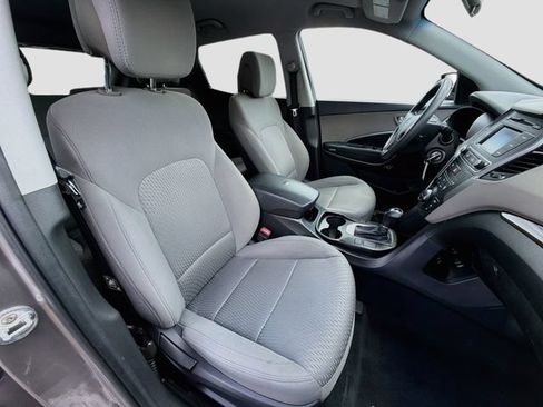Used 2017 Hyundai Santa Fe Sport FWD image 26
