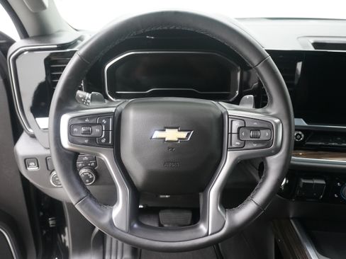 Used 2025 Chevrolet Silverado 1500 LT w/ Texas Edition Plus RWD image 16
