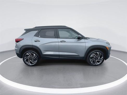 Used 2024 Chevrolet TrailBlazer RS image 9