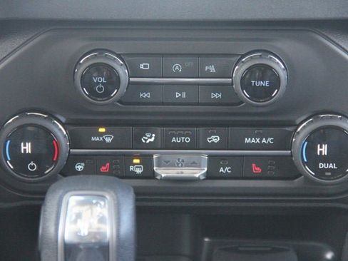 New 2026 Ford Bronco Badlands AWD/4WD image 17