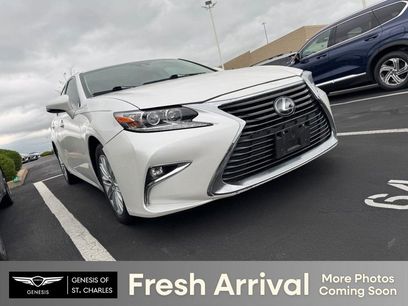 Used 2018 Lexus ES 350 w/ Accessory Package 2