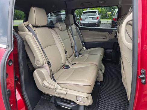 Used 2022 Honda Odyssey Elite image 21
