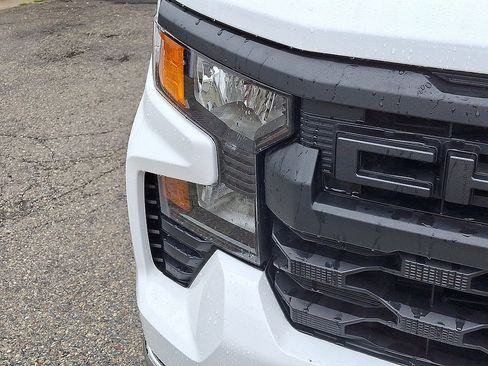 Certified 2025 Chevrolet Silverado 1500 W/T RWD image 26