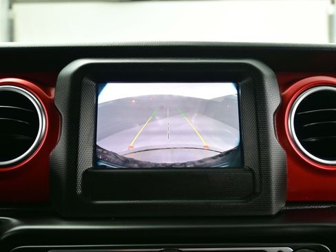 Used 2021 Jeep Wrangler Unlimited Rubicon image 17