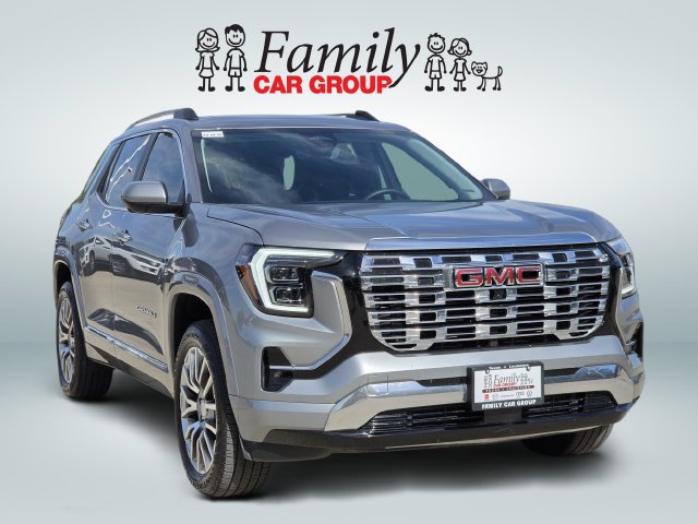 Used 2026 GMC Terrain Denali AWD/4WD image 2