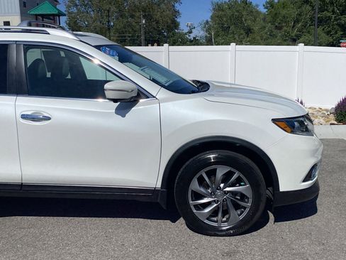 Used 2015 Nissan Rogue SL w/ SL Premium Package AWD/4WD image 8
