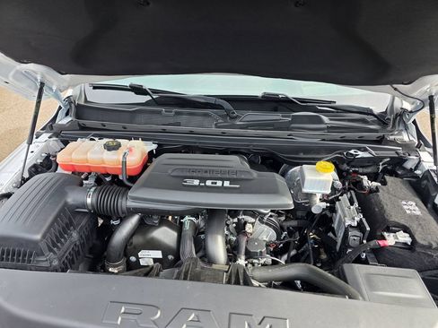 Used 2023 RAM 1500 Limited AWD/4WD image 28