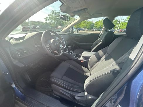 Certified 2022 Subaru Outback AWD/4WD image 4