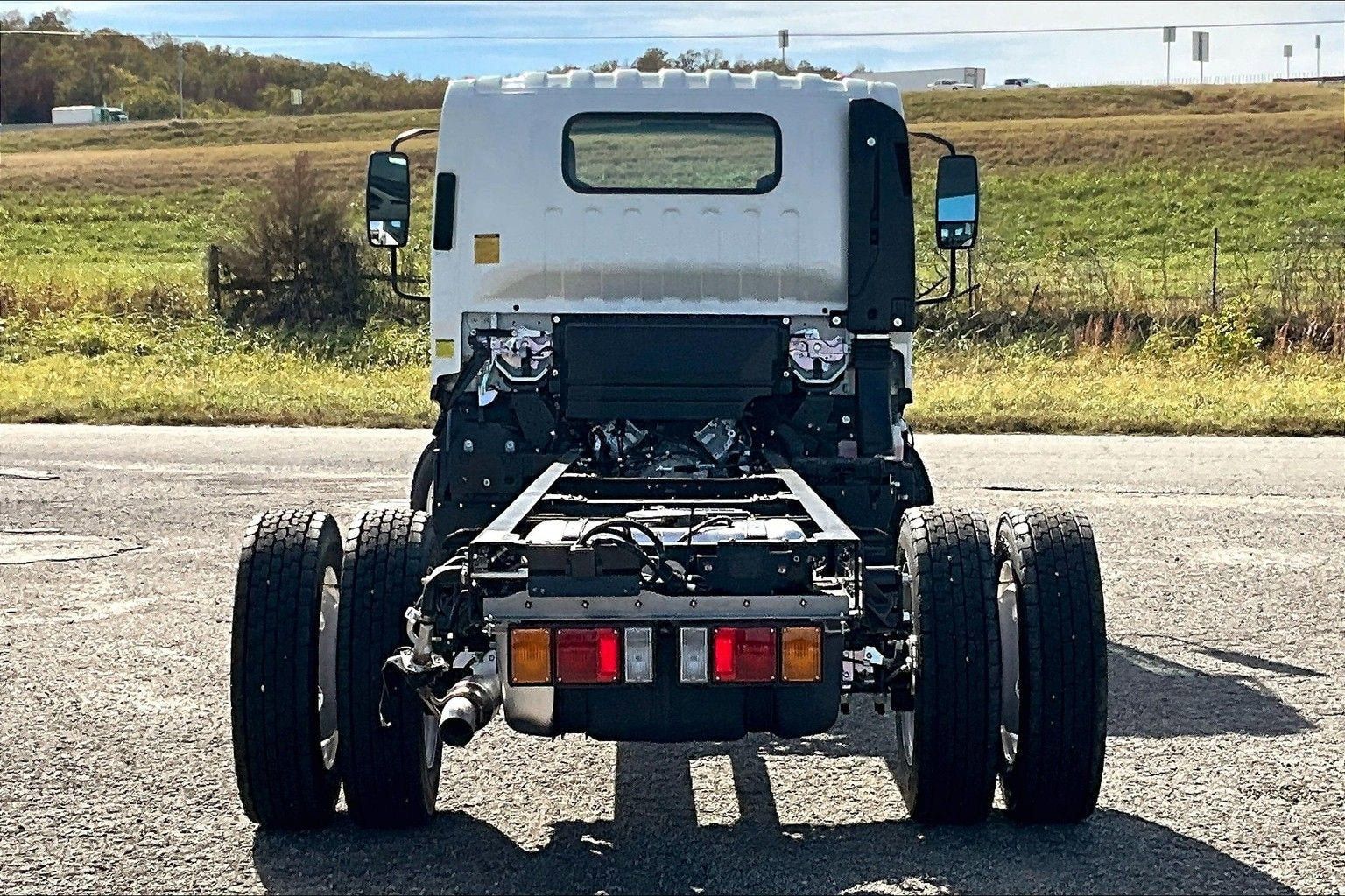 New 2025 Chevrolet Low Cab Forward RWD image 4