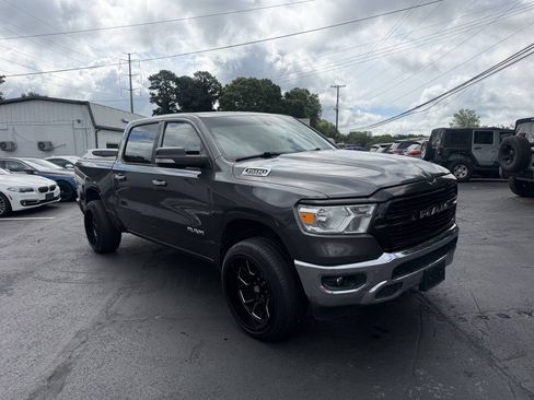 Used 2019 RAM 1500 Big Horn RWD image 3