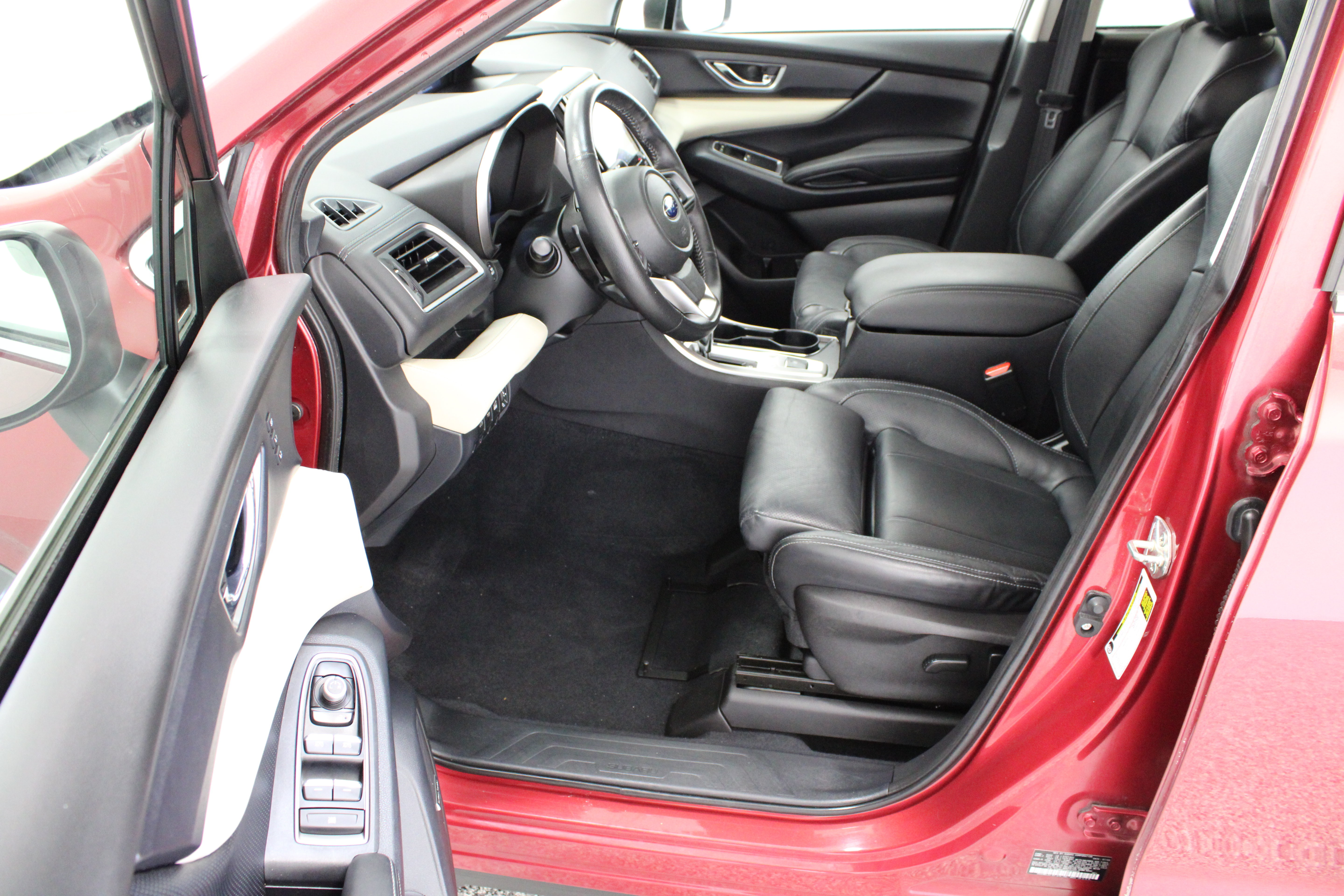 Used 2021 Subaru Ascent Limited w/ Technology Package AWD/4WD image 14