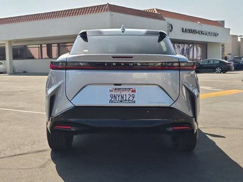 Used 2024 Lexus RZ 300e Premium w/ Technology Package FWD image 6