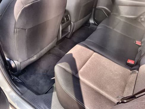 Used 2023 Nissan Rogue S AWD/4WD image 32