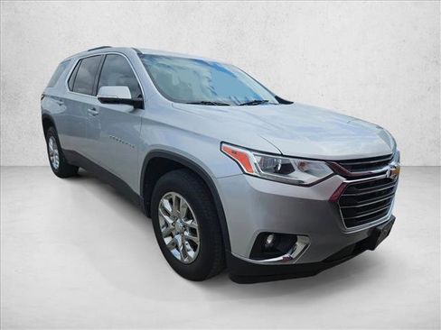 Used 2018 Chevrolet Traverse LT AWD/4WD image 2