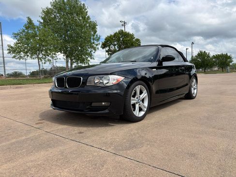 Used 2009 BMW 128i Convertible RWD image 30