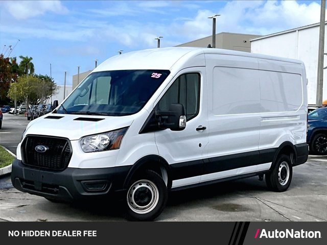 Used 2025 Ford Transit 250 148 Medium Roof RWD image 1