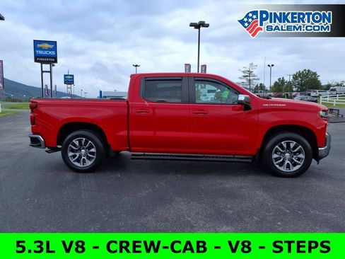 Used 2020 Chevrolet Silverado 1500 LT image 2