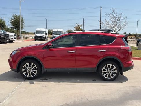 Used 2017 Toyota RAV4 Limited AWD/4WD image 6