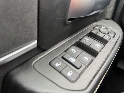 Used 2026 RAM 2500 Big Horn AWD/4WD image 28