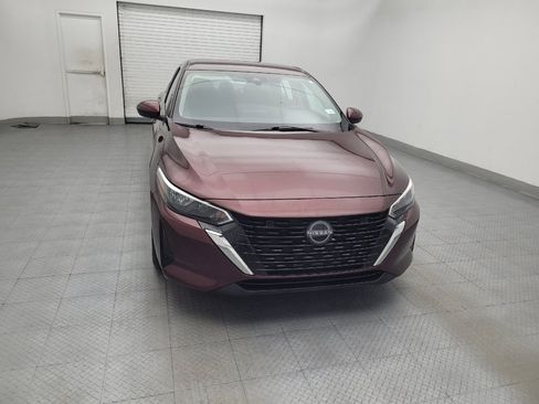 Used 2025 Nissan Sentra SV FWD image 14