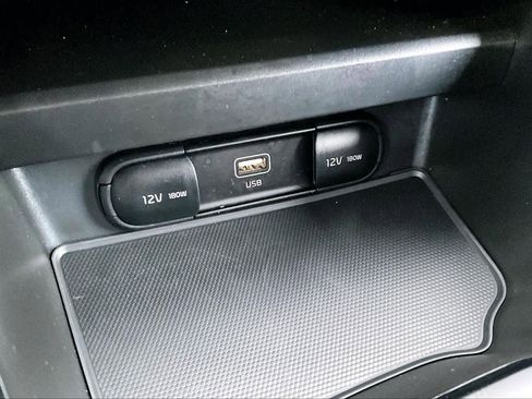 Used 2025 Kia Soul LX w/ LX Technology Package image 35