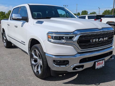 Used 2019 RAM 1500 Limited AWD/4WD image 3