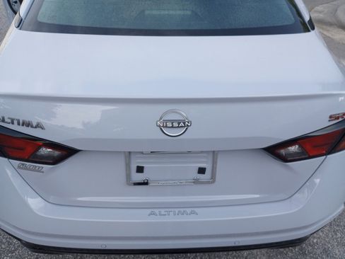 New 2025 Nissan Altima 2.5 SR image 14